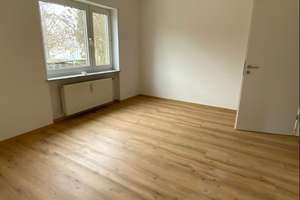 Moderne 4-Zimmer-Wohnung in Ingolstadt-Südwest – Die vollständige Adresse der Immobilie erhältst du vom Anbieter., 85051 Münchener Straße, Ingolstadt – Vorschaubild 5