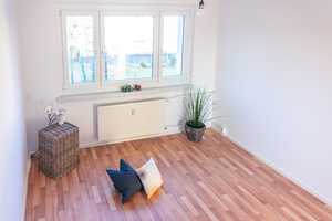 Bezugsfertige 3-Raum-Wohnung nahe Parkanlage – Parkstr. 48b, 9120 Chemnitz – Vorschaubild 1