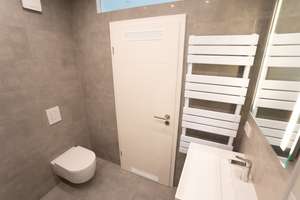 Helle exklusive teilmöblierte Traumwohnung in Nähe Lorettostraße – Benzenbergstraße 15, 40219 Unterbilk, Düsseldorf – Vorschaubild 7