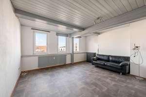 Property thumbnail 10