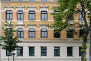 Schickes Nest! + Dunkles Parkett + Fußbodenheizung + großer Balkon + tolles Bad + LED-Licht – Berthastraße 32a, 4357 Mockau-Süd, Leipzig – Vorschaubild 1