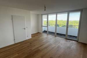 Kernsanierte 2-Zimmer-Wohnung mit Balkon und Weitblick – Wilhelm-Hauff-Straße 22, 86161 Wolfram-und Herrenbachviertel, Augsburg – Vorschaubild 2