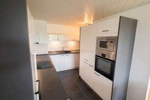 Geräumige 3-Zimmer-Wohnung mit Balkon im 9. OG - Sindelfingen – Die vollständige Adresse der Immobilie erhältst du vom Anbieter., 71067 Sindelfingen – Vorschaubild 5