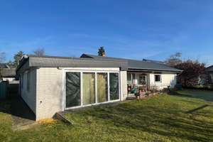 R*, BS-Schapen, ruhige Lage, Bungalow m. Satteldach, 130m²-Wfl+30m², 5-6 Zi, EBK, Kamin, 1 Garage – Die vollständige Adresse der Immobilie erhältst du vom Anbieter., 38104 Volkmarode, Braunschweig – Vorschaubild 2