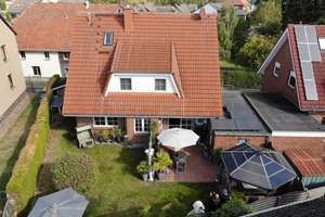 Modernes Haus mit ca. 150 m² Wohnfläche plus ca. 32 m² ausgebautem Dachgeschoss ( 6 Schlafzimmer ) – Wemelstraße 6c, 30890 Barsinghausen – Vorschaubild 36