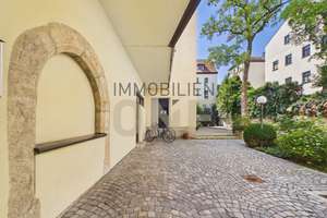 Stilvoll sanierte 3-Zimmer-Altbauwohnung direkt an der Donau mit TG-Stellplatz – Die vollständige Adresse der Immobilie erhältst du vom Anbieter., 93047 Innenstadt, Regensburg – Vorschaubild 33