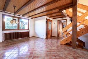 Gepflegtes Reihenmittelhaus mit Garage in ruhiger Lage von Holzhausen! – Die vollständige Adresse der Immobilie erhältst du vom Anbieter., 72172 Sulz am Neckar – Vorschaubild 4