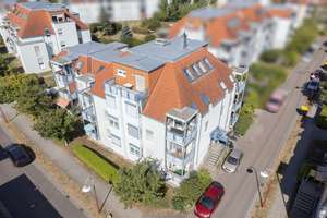 IHRE NEUE WOHLFÜHLOASE | Renovierte 2-Raum-Wohnung mit Balkon & TG-Stellplatz – Die vollständige Adresse der Immobilie erhältst du vom Anbieter., 4158 Wiederitzsch, Leipzig – Vorschaubild 2