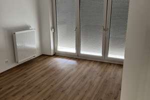 Frisch renovierte 3-Zimmer-Wohnung mit Balkon in zentraler Lage von Pfersee – Luitpoldstr 13, 86157 Pfersee-Süd, Augsburg – Vorschaubild 11