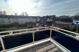 Ihr neues Zuhause: Helle 3,5-Zimmer-Wohnung mit Garage in Duisburg-Wehofen – Fahrner Str. 268, 47169 Wehofen, Duisburg – Vorschaubild 2