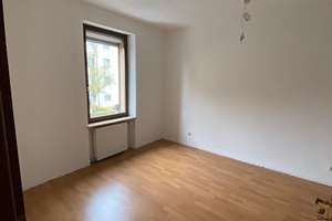 Gepflegte Wohnung mit viereinhalb Zimmern in Fürth, WG geeignet – Leyherstr. 53, 90763 Südstadt Industriegebiet, Fürth – Vorschaubild 11