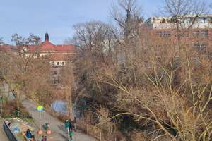 2,5-Zimmer Wohnung am Kanal