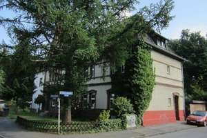 Wohlfühlwohnung: schöne 2-Zimmer-Dachgeschosswohnung
