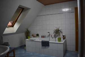 Tolles 2-3 Familienhaus mit tollem Ausblick zur Burg Hardenberg-Preis VB – Die vollständige Adresse der Immobilie erhältst du vom Anbieter., 37176 Nörten-Hardenberg – Vorschaubild 14