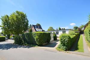 Bungalow-Doppelhaushälfte auf großem Grundstück in ruhiger Wohnlage – Die vollständige Adresse der Immobilie erhältst du vom Anbieter., 22395 Sasel, Hamburg – Vorschaubild 2