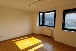 Einmalig: 7 Zimmer für die große Familie – Die vollständige Adresse der Immobilie erhältst du vom Anbieter., 40595 Hellerhof, Düsseldorf – Vorschaubild 7
