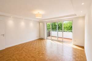 Sanierter Erstbezug in München-Solln: 3-Zimmer-Wohnung, 2 Balkone, TG-Stellplatz inklusive