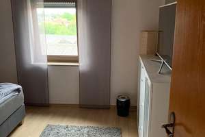 Helle 5-Zimmer-Dachgeschoss mit Balkon in ruhiger Lage in Haunwöhr – Feldlstraße 9, 85051 Südwest, Ingolstadt – Vorschaubild 4