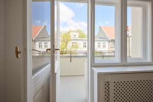 Feinstes Friedenau: 3-Zi Altbau Unikat zum Erstbezug, Eckzimmer,  Freistehende Badewanne, Provi.frei – Bachestraße 5, 12169 Friedenau, Berlin – Vorschaubild 4