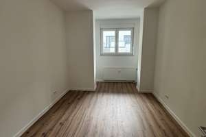Attraktive 2-Zimmer-Wohnung  Erstbezug nach kompletter Sanierung – Mülheimer Str. 82, 45145 Frohnhausen, Essen – Vorschaubild 2