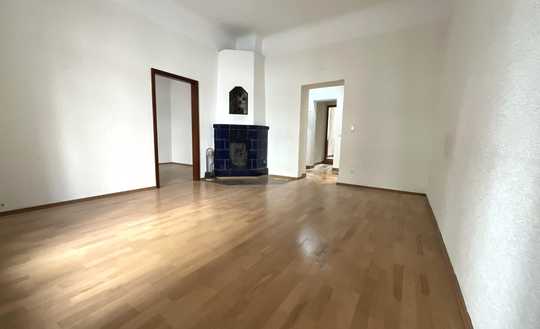 Attraktive Erdgeschosswohnung in Lu-Süd – 4 Zimmer, Küche, Bad und Gäste-WC