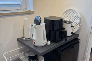 * *  modernes möbliertes Apartment nur für  1 Person - Deschinger Str. 22 - Frei – Deschinger Str. 22, 85055 Oberhaunstadt, Ingolstadt – Vorschaubild 13