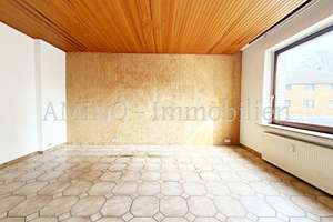 "EIGENTUMSWOHNUNG mit POTENZIAL" I 3 Zimmer I ca. 79m² I 1.OG I Balkon I Garage I in Mülheim/Broich – Michaelstraße 38, 45479 Broich, Mülheim an der Ruhr – Vorschaubild 2