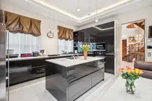 Exklusive Villa im Hardtwald mit traumhaften Taunusblick – Hochtaunuskreis – Vorschaubild 8
