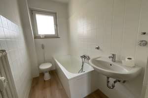 3 Monate mietfrei! 3 Zimmerwohnung mit Balkon in Röttgersbach! – Schlachthofstr. 87, 47167 Röttgersbach, Duisburg – Vorschaubild 6