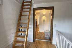 Viel Platz für Ihren Alltag: 4-Zimmer-Wohnung in Koblenz-Niederberg – Die vollständige Adresse der Immobilie erhältst du vom Anbieter., 56077 Niederberg, Koblenz – Vorschaubild 2