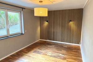 Hochwertige Split-Level-Wohnung mit Hauscharakter in Junkersdorfer Bestlage – 50858 Junkersdorf, Köln – Vorschaubild 14