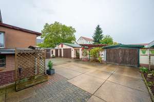 großes Einfamilienhaus mit Nebengebäude, Terrasse und Garten – Die vollständige Adresse der Immobilie erhältst du vom Anbieter., 38486 Kunrau – Vorschaubild 3