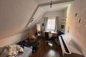 Rendite 3,86%! Vermietete 4-Zi. Maissonette-Wohnung mit Galerie in der Altstadt von Regensburg – Die vollständige Adresse der Immobilie erhältst du vom Anbieter., 93047 Innenstadt, Regensburg – Vorschaubild 19