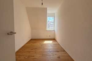 3-Zimmer Wohnung mit Balkon – Stuttgart – Vorschaubild 8