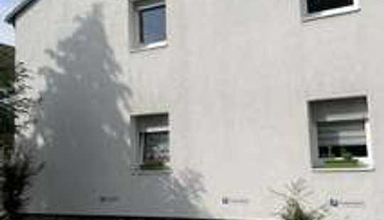 Bild von Teilsaniertes 2-FH, Gart., Terr., Balk., 4 Außenstellpl., in ruh., angen. Wohnlage v. Ober-Ramstadt