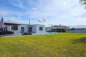 Exklusives und energieeffizientes Einfamilienhaus mit Swimmingpool und Kfz-Lackierfachbetrieb – Die vollständige Adresse der Immobilie erhältst du vom Anbieter., 72810 Gomaringen – Vorschaubild 6