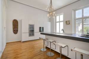 Luxuriöse sanierte Altbauwohnung in Bestlage – Mit Dachterrasse, Stellplatz und Blick ins Grüne – Die vollständige Adresse der Immobilie erhältst du vom Anbieter., 40217 Unterbilk, Düsseldorf – Vorschaubild 5
