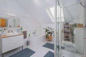 Moderne Doppelhaushälfte – Die vollständige Adresse der Immobilie erhältst du vom Anbieter., 75239 Eisingen – Vorschaubild 9