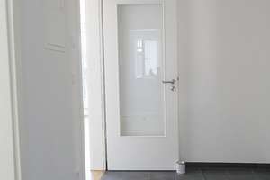 IMMOBILIEN SCHNEIDER - FORSTENRIED schöne 2-Zimmer-OG-Wohnung mit hochwertiger Ausstattung und EBK – Die vollständige Adresse der Immobilie erhältst du vom Anbieter., 81476 Forstenried, München – Vorschaubild 6