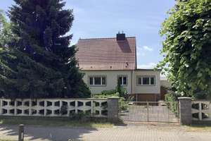 Solides Einfamilienhaus mit Entwicklungspotential – Straße der Jugend 5, 39517 Tangerhütte – Vorschaubild 4