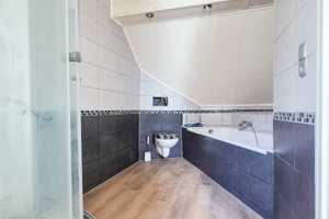 Exklusiv & Kernsaniert | 5 ZKB | 90 qm | GästeWC | Garten | Terrasse | Großer Keller | Garage auf W. – Kusel (Kreis) – Vorschaubild 15
