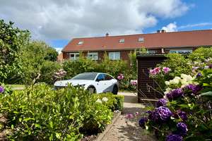 Zentrales Reihenmittelhaus in ruhiger Spielstraße mit Garten & Balkon – Die vollständige Adresse der Immobilie erhältst du vom Anbieter., 25813 Husum – Vorschaubild 6