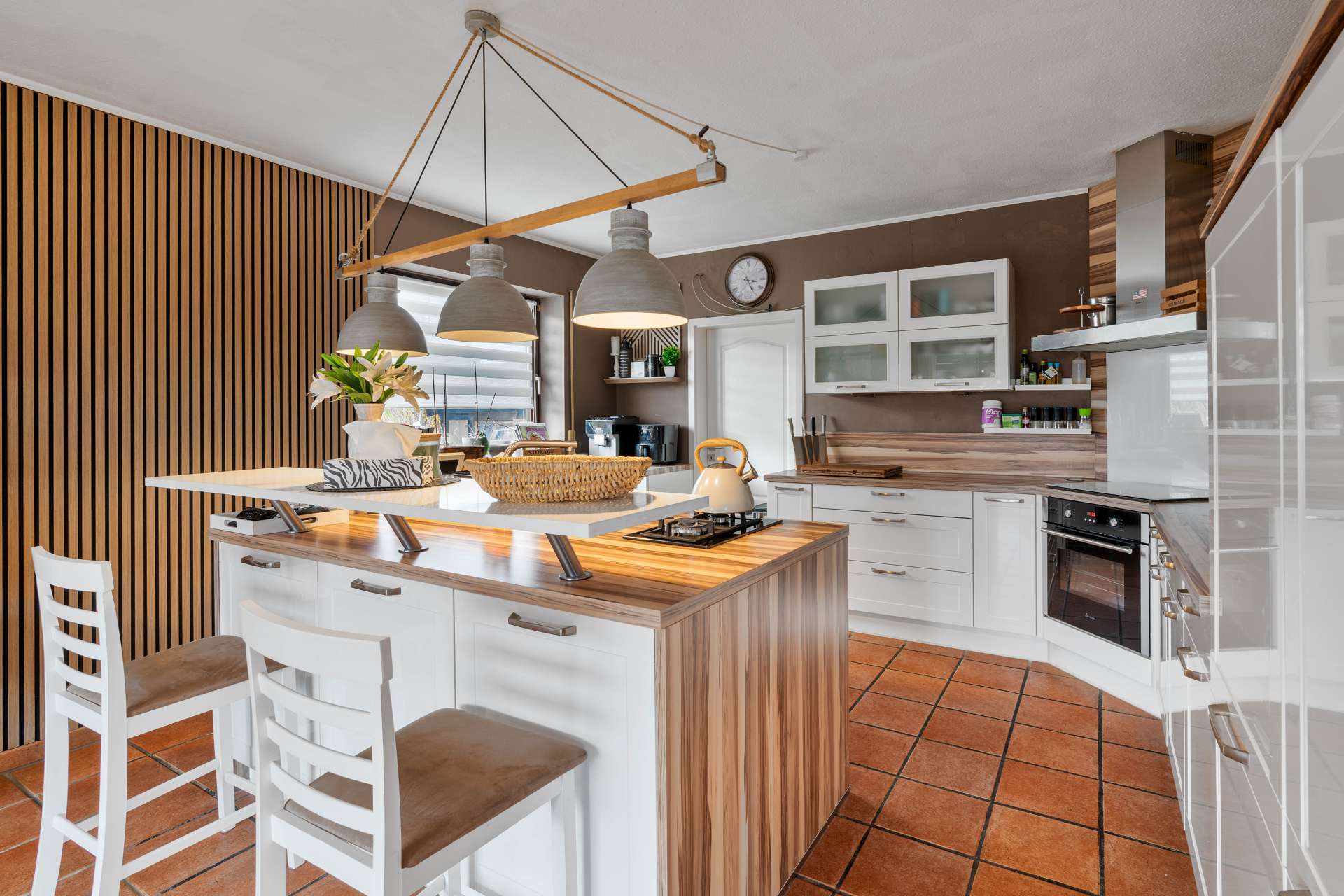 Immobilie in Balzheim - WOHNTRAUM MIT POOL UND EINLIEGEROPTION - Bild 0