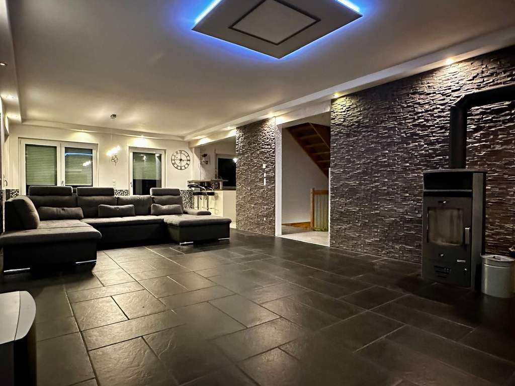 Immobilie in Kammeltal - Stilvolles Einfamilienhaus mit Pool, Whirlpool und Privatsphäre provisionsfrei direkt vom Eigentümer - Bild 2