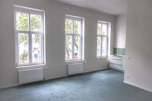 Coole lässige Altbauwohnung, begehbarer Kleiderschrank, voll eingerichtet, BOLON Designboden – Herzogstraße 25, 40215 Friedrichstadt, Düsseldorf – Vorschaubild 5