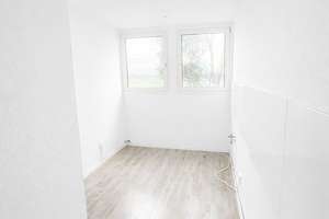 Gemütliche 2-Zimmer-Dachgeschosswohnung mit Charme – Angermunder Straße 84, 47269 Rahm, Duisburg – Vorschaubild 5