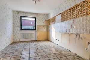 EIN- BIS ZWEIFAMILIENHAUS, SOLAR, VOLL UNTERKELLERT, DOPPELGARAGE, OFFENER KAMIN, SACKGASSENLAGE – Paderborn (Kreis) – Vorschaubild 13
