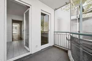 Bezugsfreie und renovierte Wohnung mit Balkon – unkompliziert zur 3-Zimmer-Wohnung umbaubar – Die vollständige Adresse der Immobilie erhältst du vom Anbieter., 13597 Spandau (Ortsteil), Berlin – Vorschaubild 8