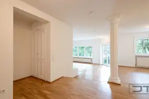 Architektenvilla mit Blick ins Grün & Einliegerwohnung in Seulbitz, Nähe Lohengrin Therme! – Bayreuth – Vorschaubild 7