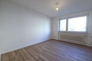3-Zi.-Whg. mit Balkon – Auf dem Backenberg 18, 44801 Querenburg, Bochum – Vorschaubild 4